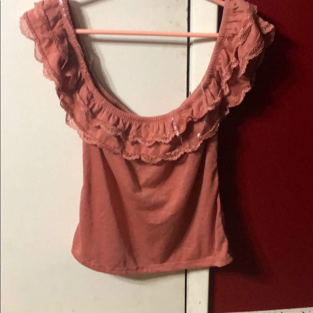 Crop top with ruffles